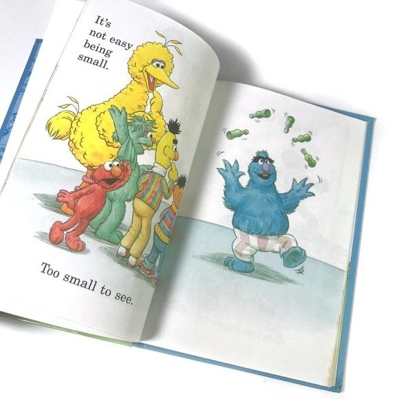Vintage Sesame Street Book: IT'S NOT EASY BEING BIG! Stephanie St. Pierre 1st Ed - Picture 6 of 8